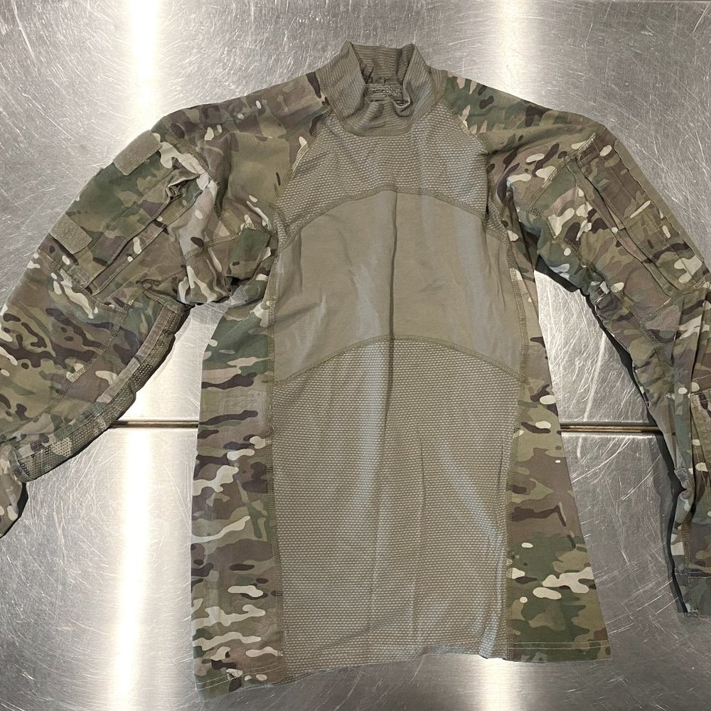 USGI USED Combat Shirt Men's Small in Scorpion (Multicam)